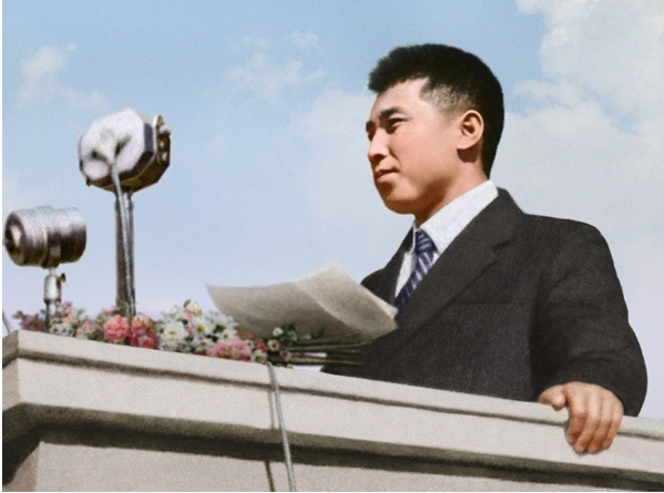 Kim Il Sung 1945.jpg